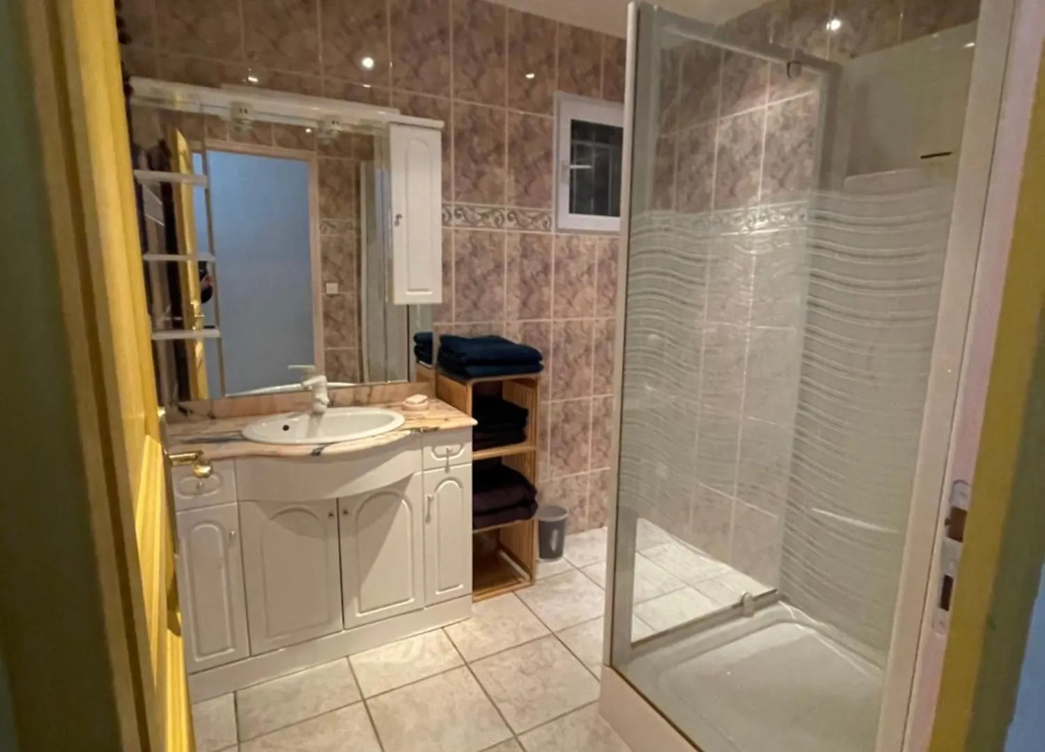Holiday home Demeure De Charme De La Graviere Villa Mably