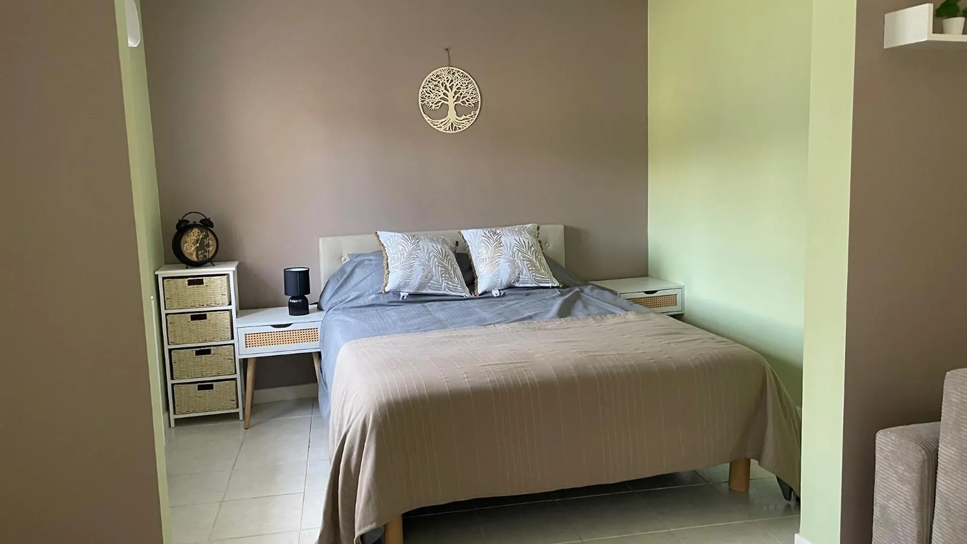 Demeure De Charme De La Graviere Villa Mably Holiday home