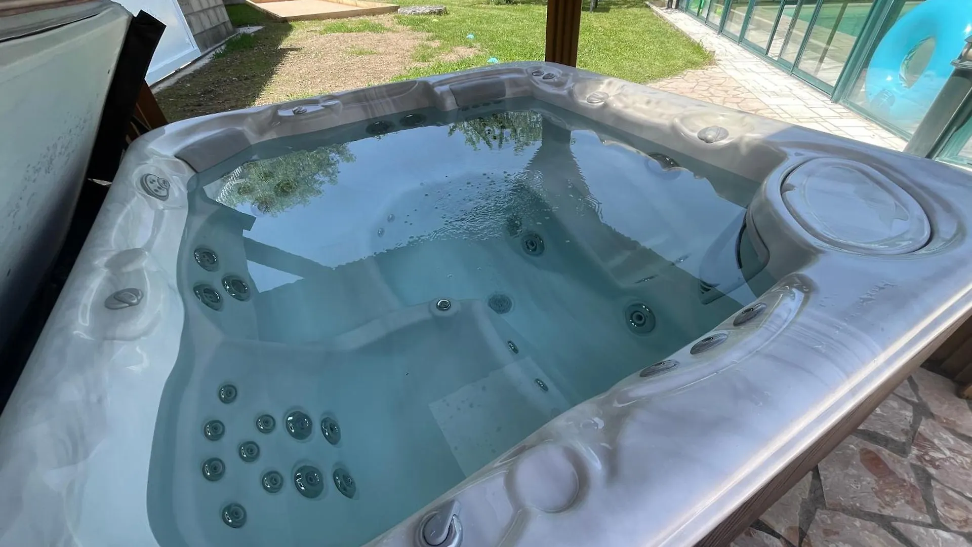 Holiday home Demeure De Charme De La Graviere Villa Mably
