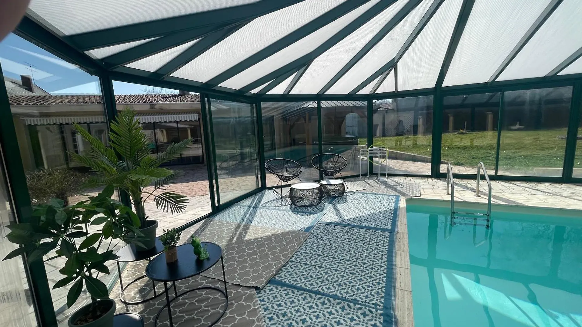 Demeure De Charme De La Graviere Villa Mably Holiday home